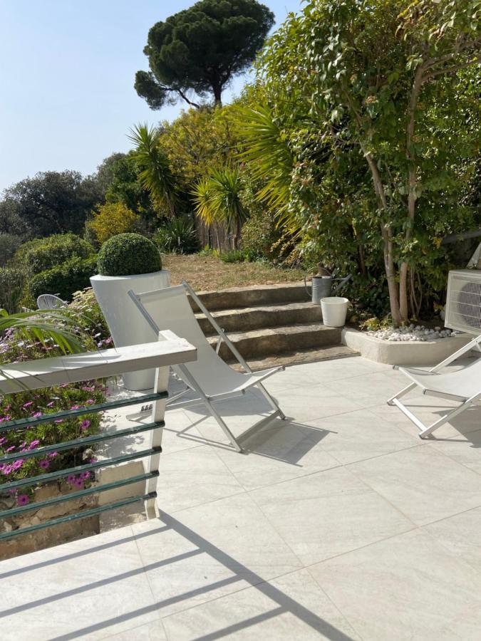 La Maison De Doms Avec Jacuzzi Et Vue Mer Cassis Ngoại thất bức ảnh